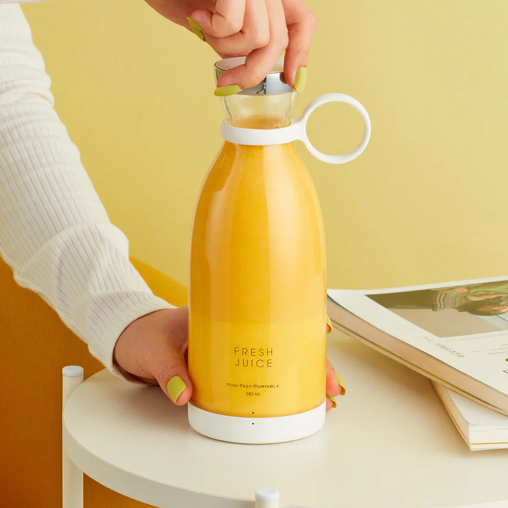 Portable Juice Blender.