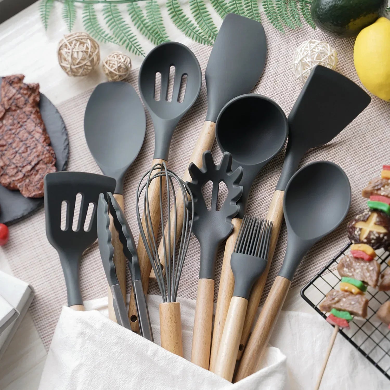 Silicone Kitchen Utensils Set.