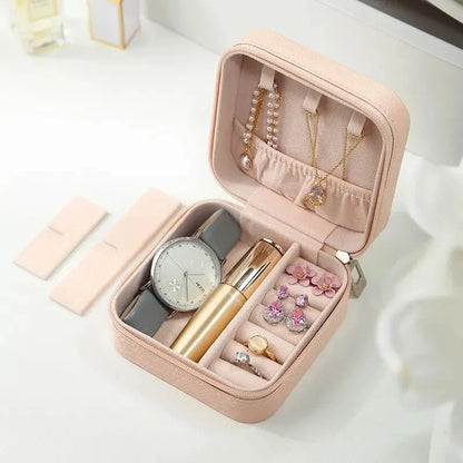 Mini Travel Jewelry Case – Compact organizer, perfect for travel and bridesmaid gifts.